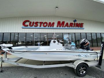 2021 Xpress H190B Bay