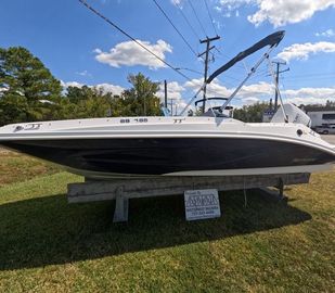 2026 Hurricane SunDeck Sport OB SS 185 OB In Stock