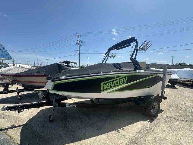 2017 HEYDAY WAKE BOATS WT-1