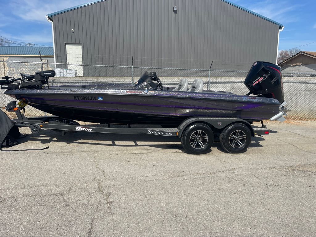 2023 Triton 19 TrX Patriot