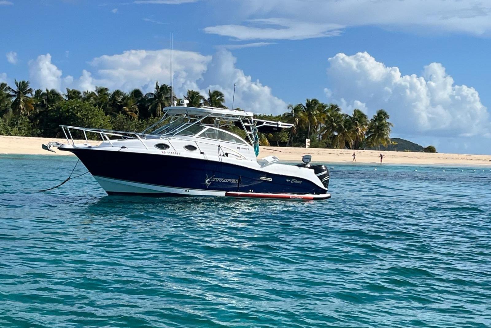 2005 Striper Seaswirl 2901