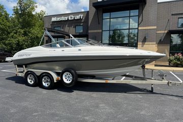 2006 Ebbtide 2100 Bow Rider