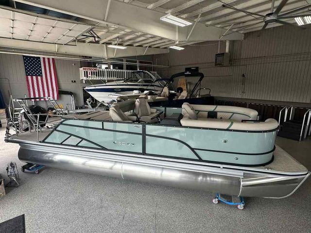 2026 Crest Conquest 230 SLSC