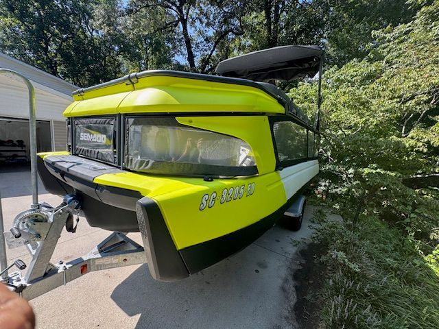 2023 Custom Cruise 21 230