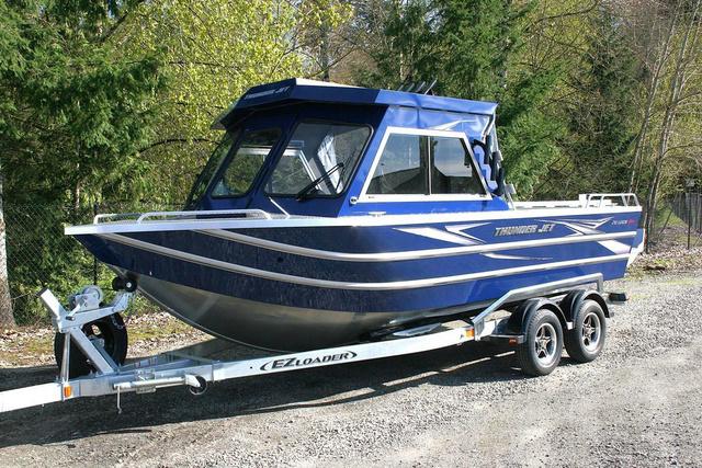 2025 Thunder Jet 210 Luxor Pro
