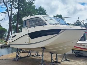 2017 Quicksilver Activ 755 Weekend
