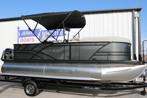 2025 Sylvan Mirage 820 Party Fish Premium Pontoon
