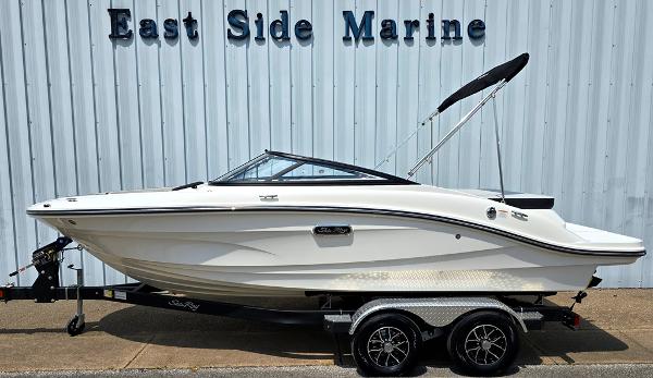 Sea Ray SPX 190 2025 Sea Ray SPX 190 boat on trailer at East Side Marine.