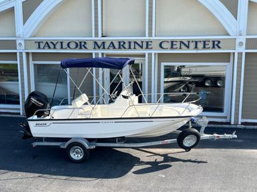 2025 Boston Whaler 150 Montauk