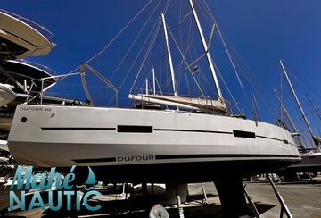 2021 Dufour 412
