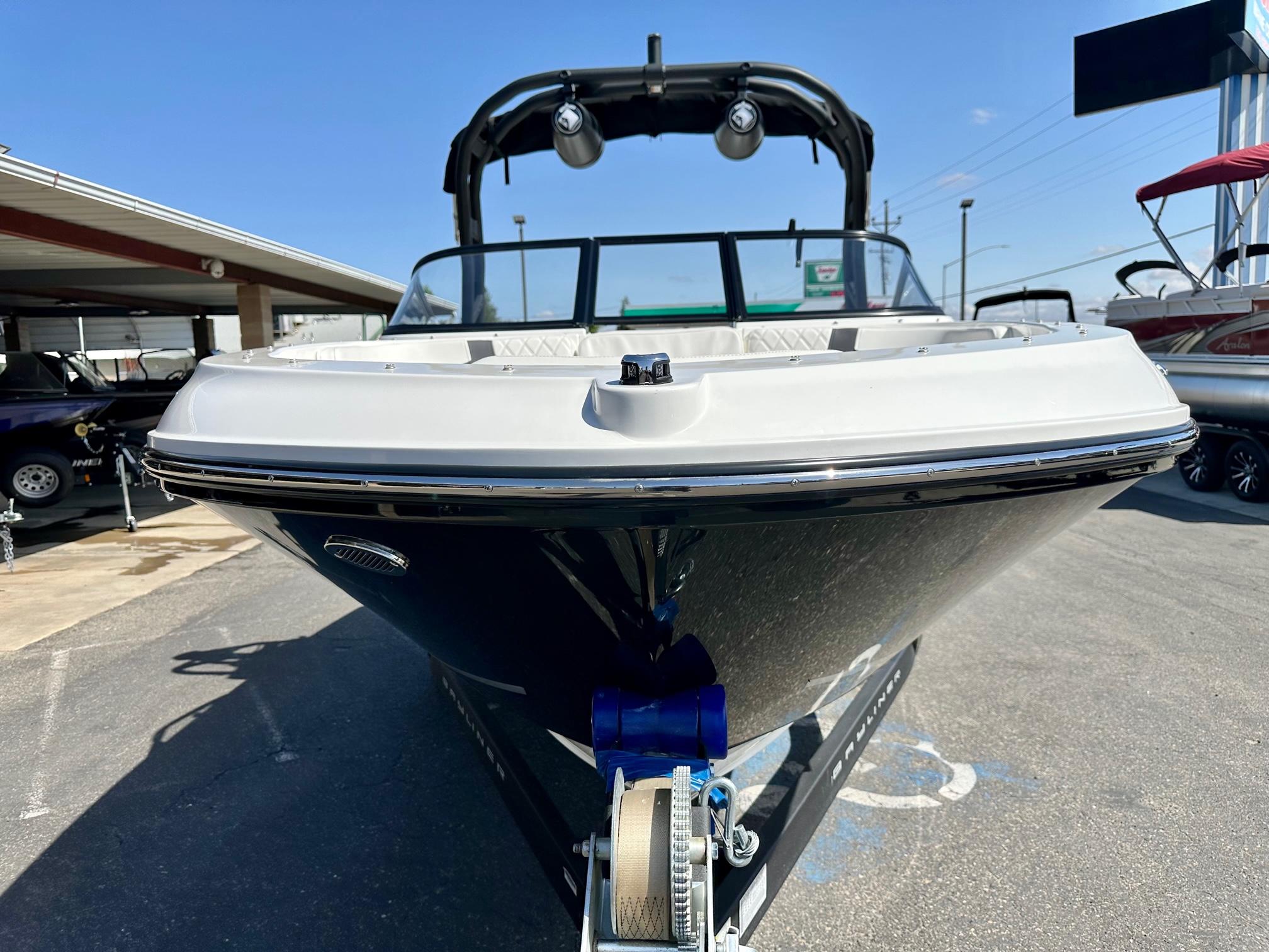 Bayliner Vr4 Bowrider W/ 200hp Mercruiser! Boats For Sale - Boats.com