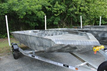 2025 WeldBilt 1648V