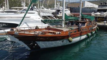 1999 Custom Custom Classic Schooner