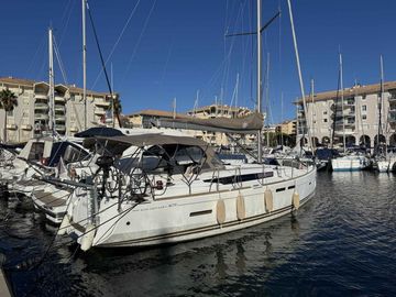 2014 Jeanneau Sun Odyssey 409