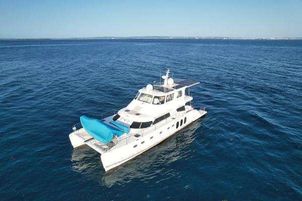 2014 PowerPlay Catamarans Power Cat