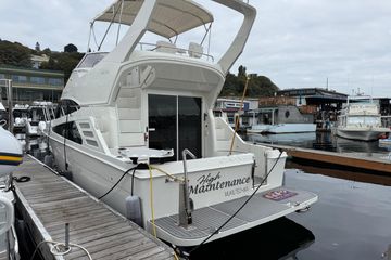 2007 Carver 35 Super Sport