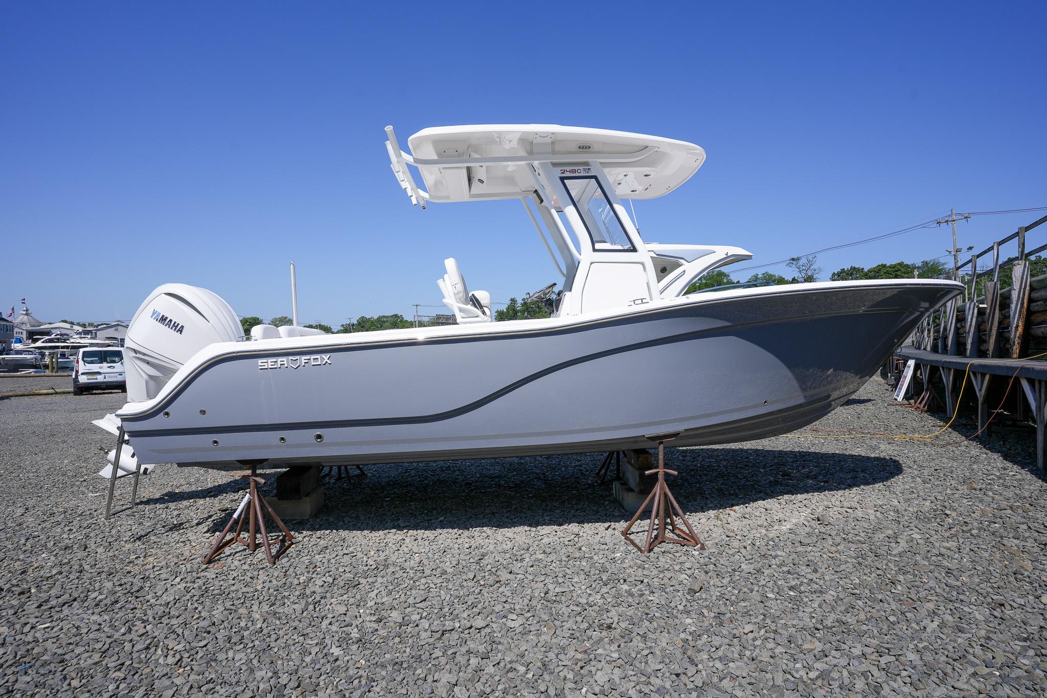 2026 Sea Fox 248 Commander
