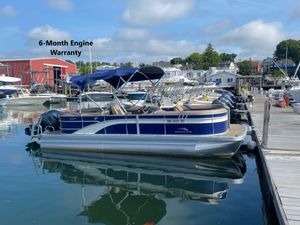 Bennington 23 SXSRC