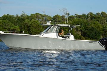 2024 Front Runner 39 Center Console