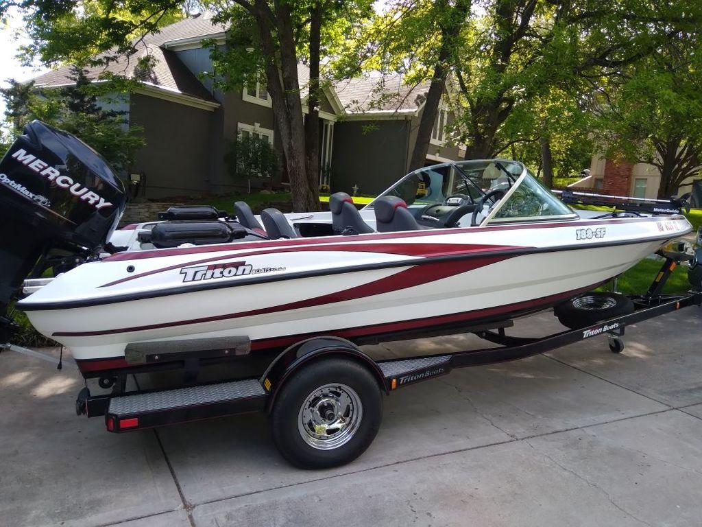 2009 Triton SF-188