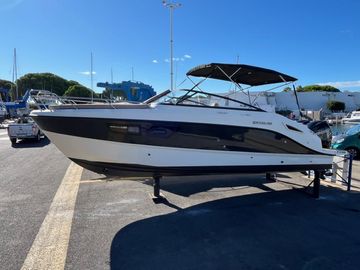 2020 Quicksilver Activ 805 Cruiser
