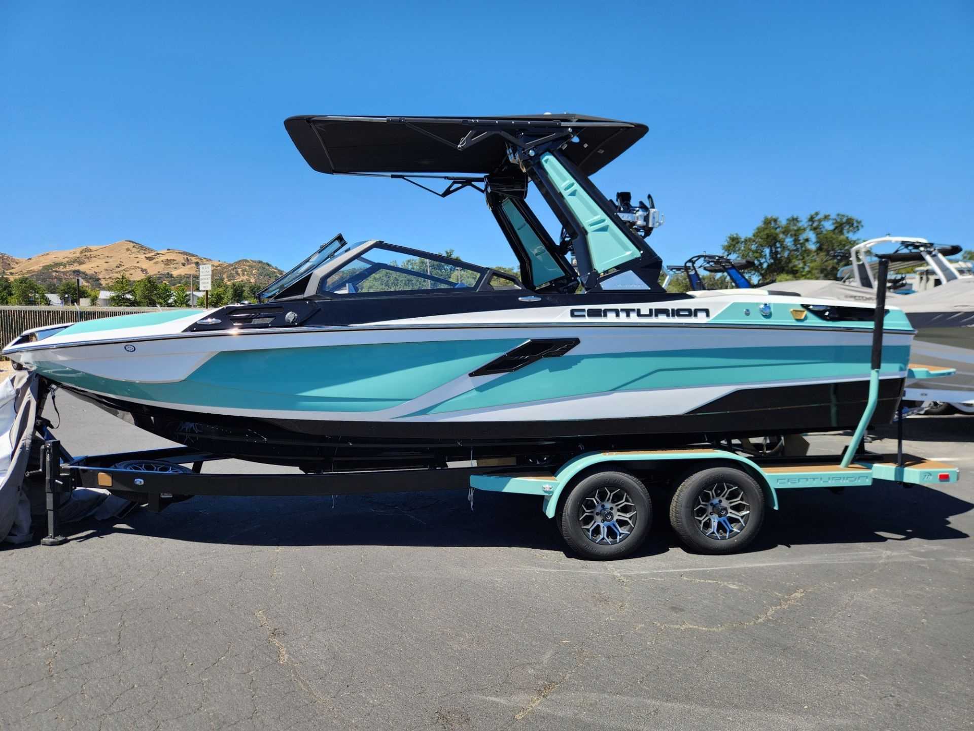 2026 Centurion Ri230