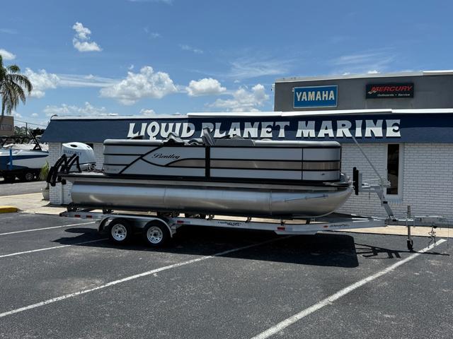 2026 Bentley Pontoons Legacy 203 Navigator