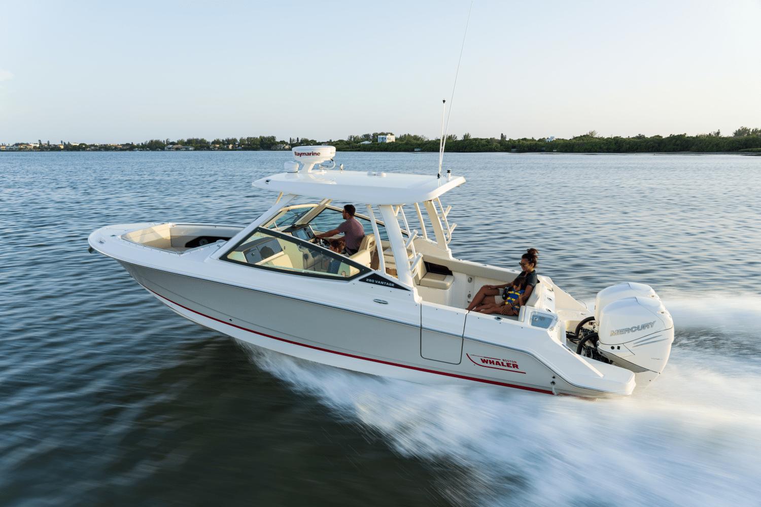 2026 Boston Whaler 280 Vantage