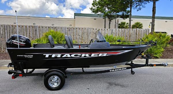 2025 Tracker Pro Guide V-16 SC