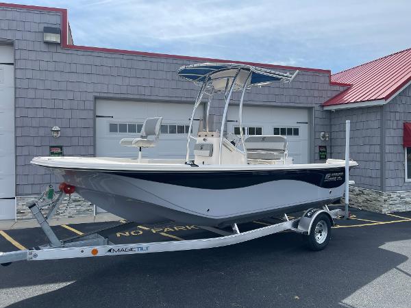 2025 Carolina Skiff 19 LS