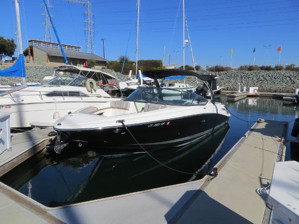 Sea Ray 270 SLX Actual Boat