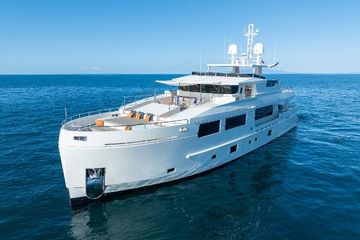2015 Mengi Yay 32M