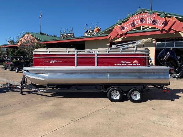 2023 Sun Tracker Party Barge 20 DLX, New Braunfels Texas 