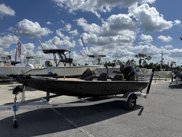 2026 Xpress H18 Bass