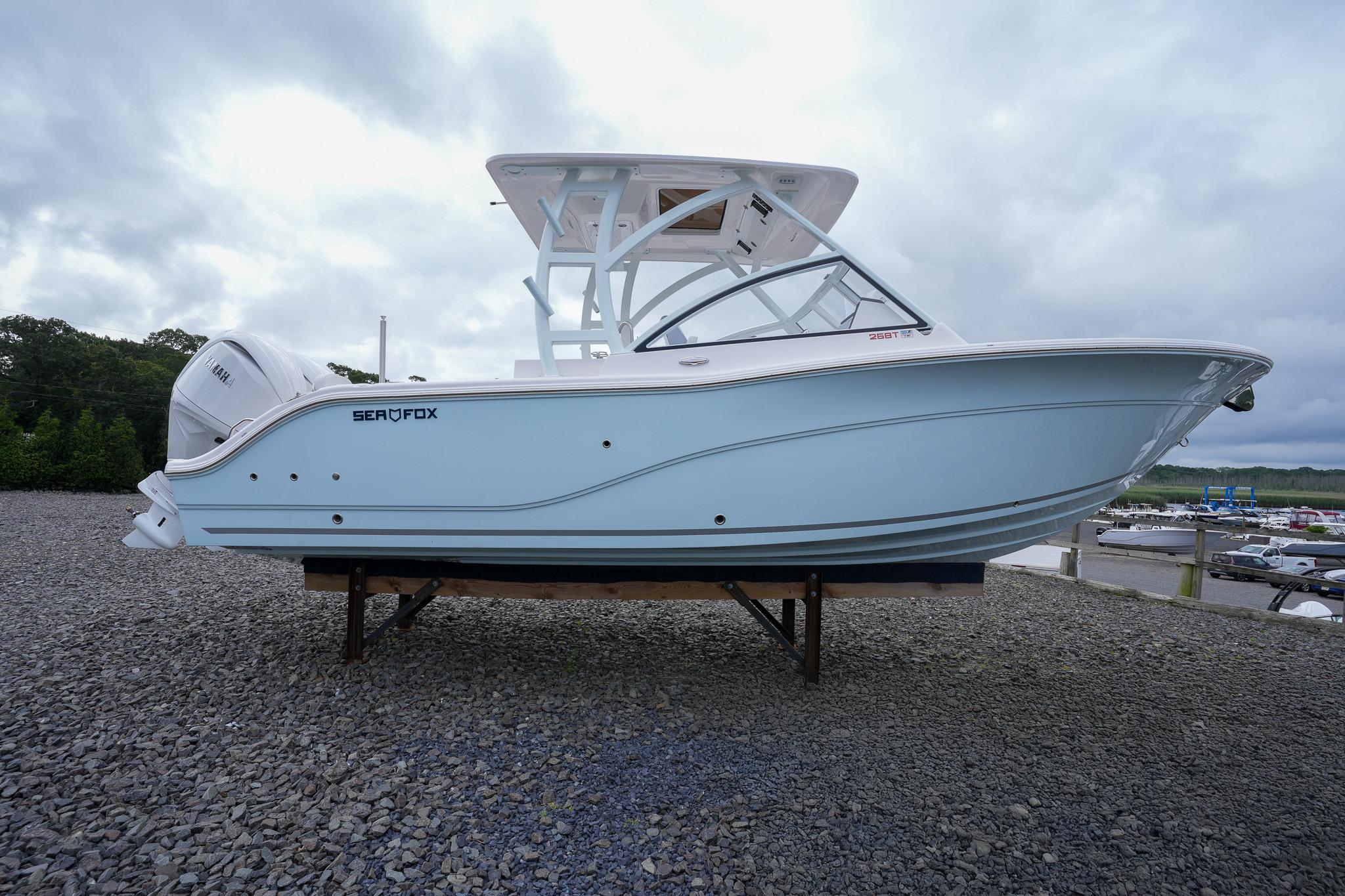 2025 Sea Fox 268 Traveler