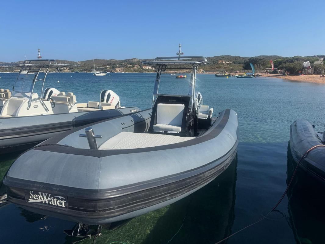 2022 Sea Water PHANTOM 260