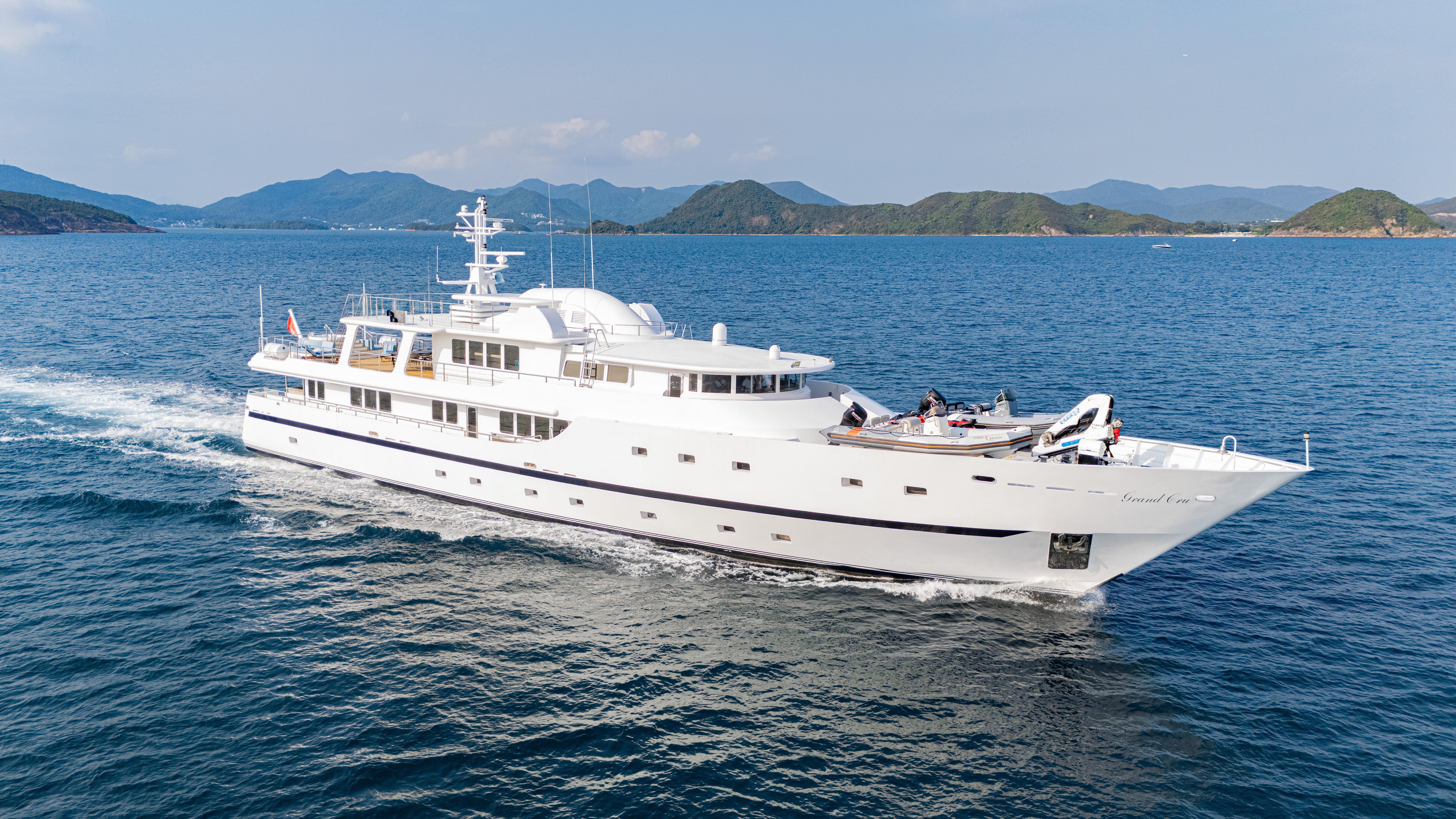 1995 Baglietto 49M