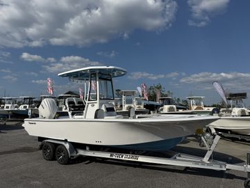 2026 Tidewater 2300 Carolina Bay