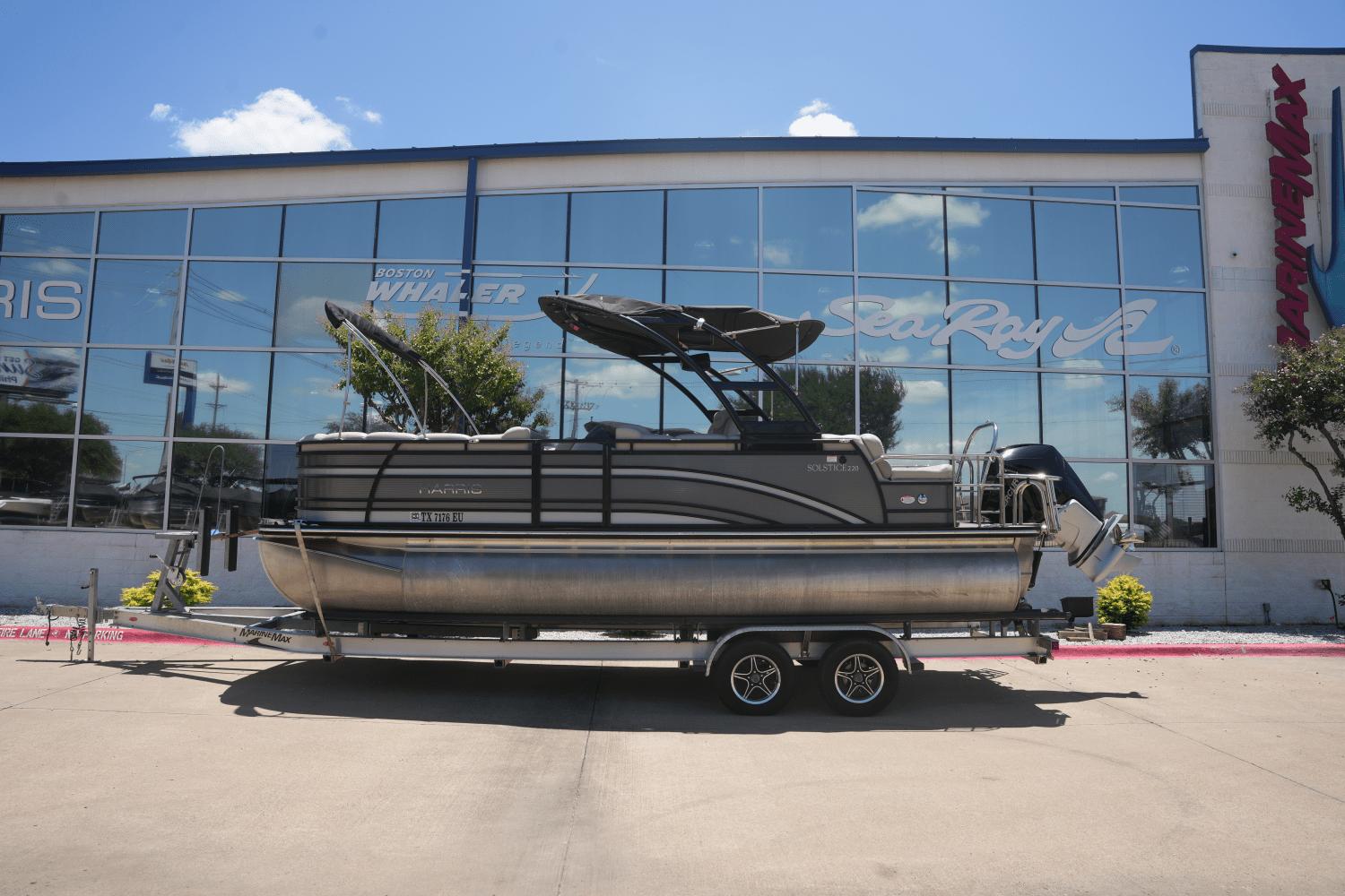 2019 Harris Solstice 220