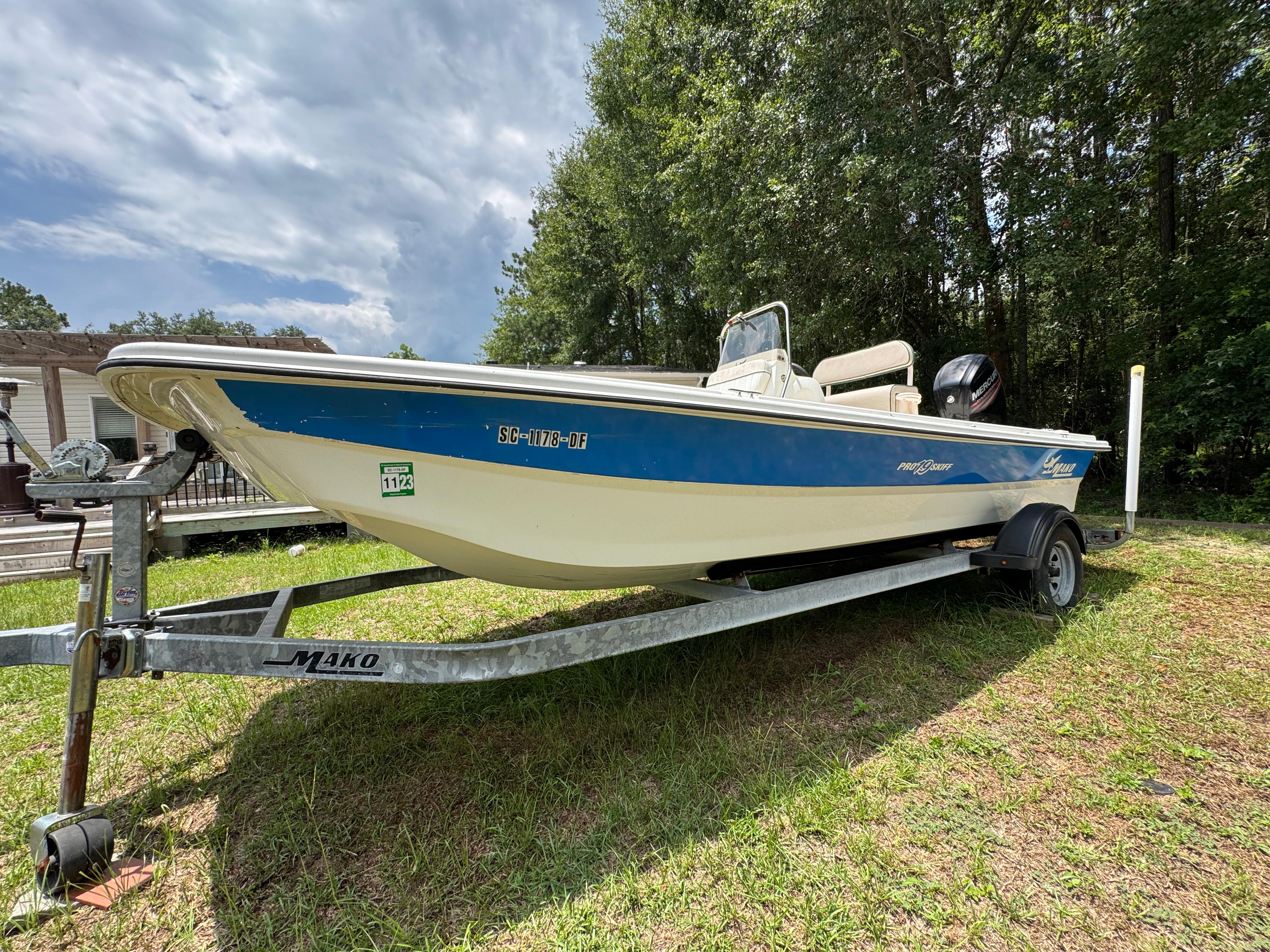 2017 Mako Pro Skiff 19 CC