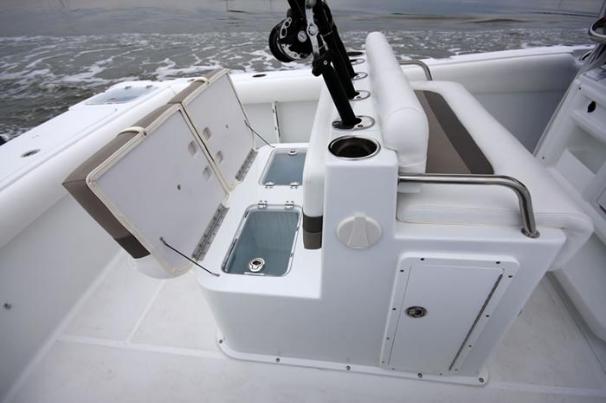 2014 Sea Hunt Gamefish 27