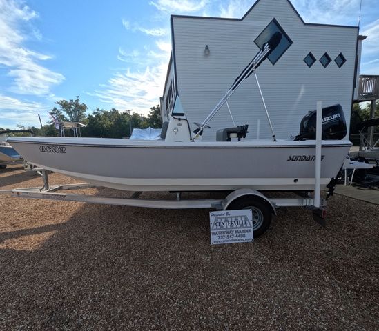 2023 Sundance DX20 Trailer Included