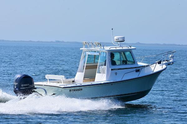 Steiger Craft 23 Miami 2024 Steiger Craft 23 Miami boat cruising on open water.