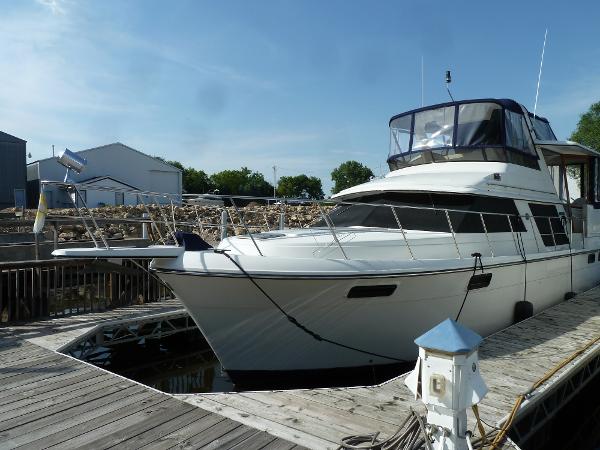 Used Carver 42 Aft Cabin Motoryacht Boats For Sale Boats Com