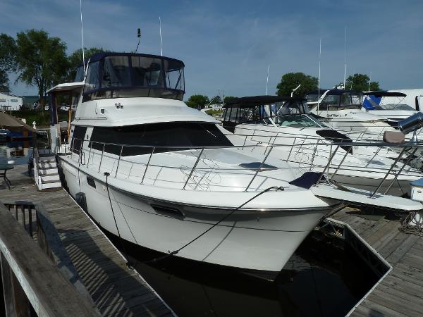 Used Carver 42 Aft Cabin Motoryacht Boats For Sale Boats Com