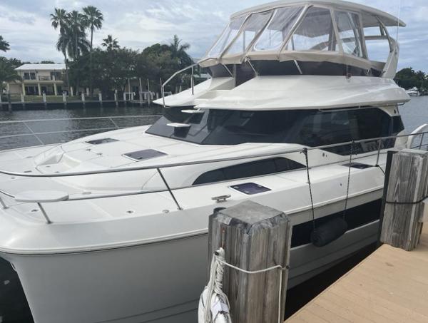 Aquila 44 Yacht