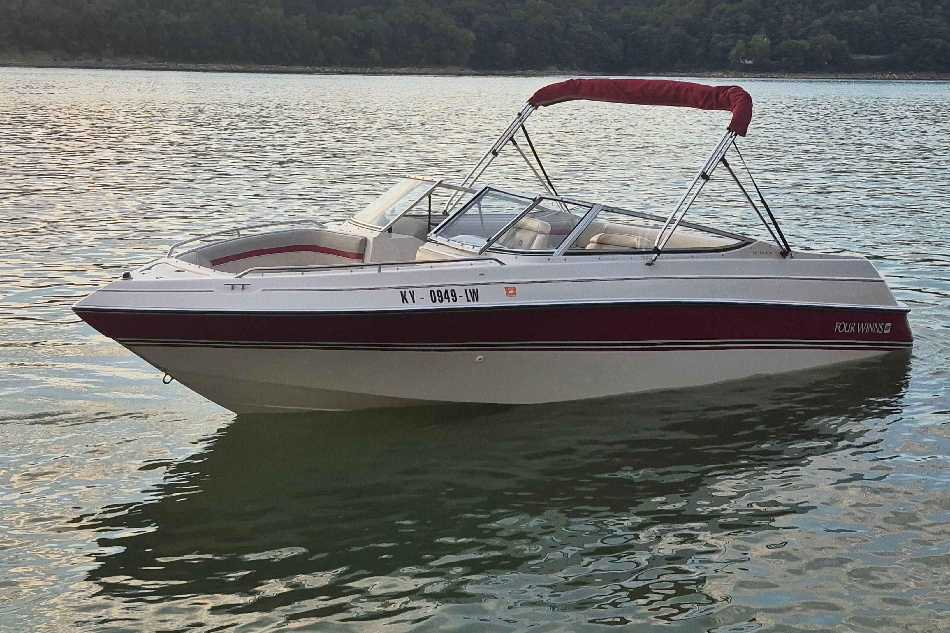 1993 Four Winns 210 Horizon
