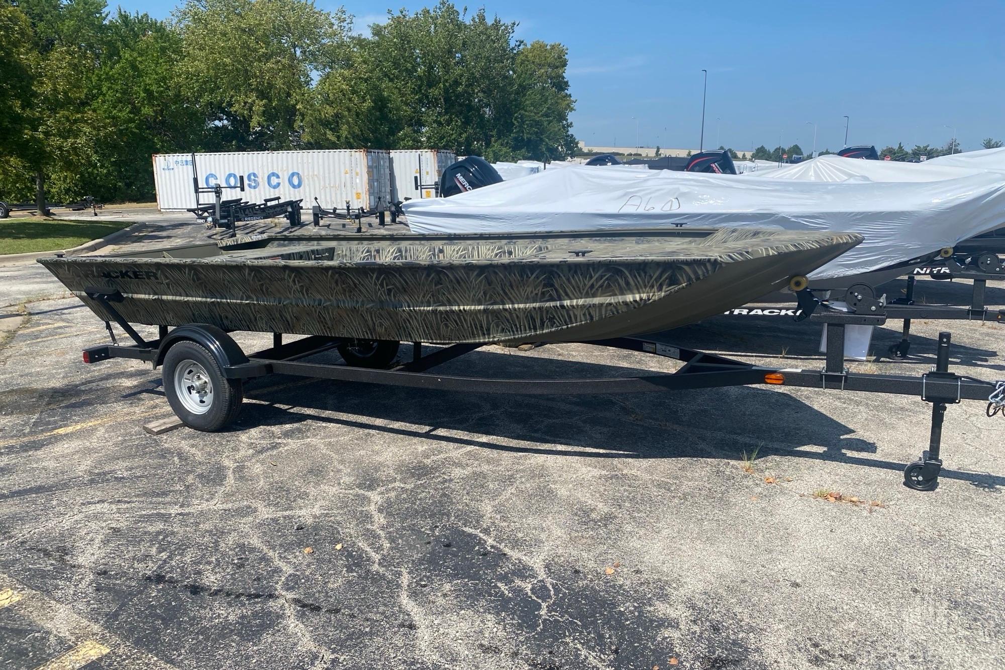 2026 Tracker Grizzly 1754 Utility