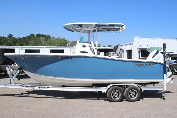 2023 Sea Pro 239 Center Console