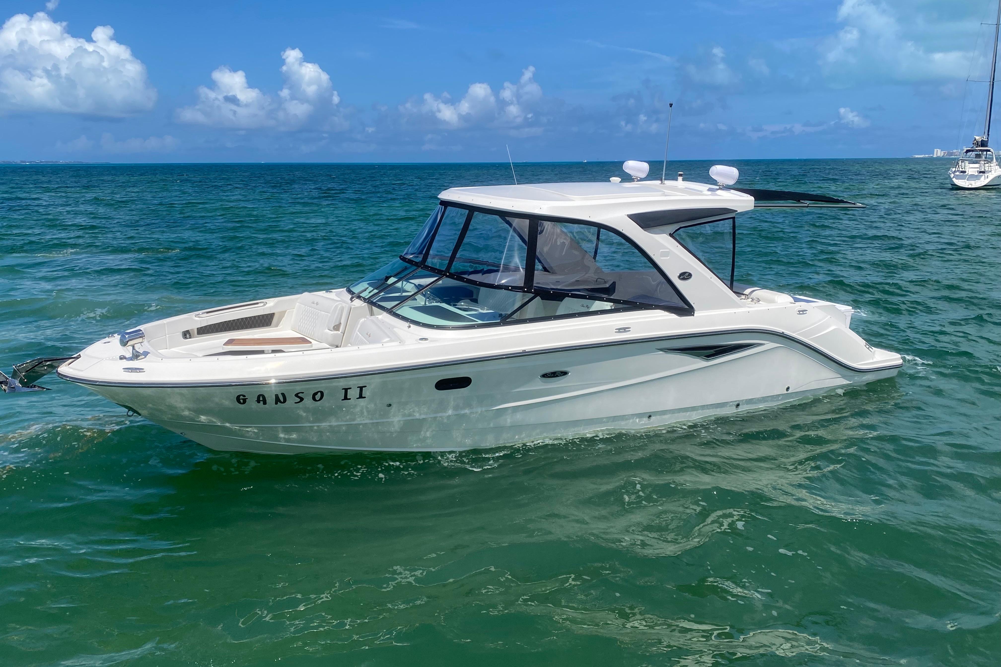 2023 Sea Ray SLX 310